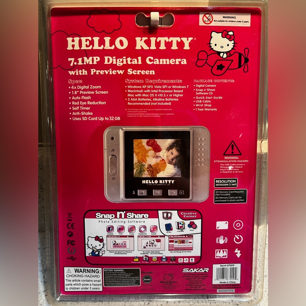 Hello Kitty 7-1 MP Digital Camera With Preview Screen. - Picture 7 of 7